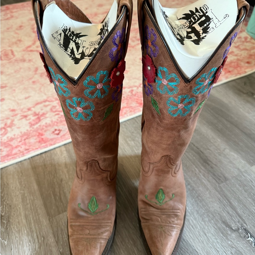🎀 Brown and Blue Heeled Cowboy boots with Western Embroidery 🎀💕